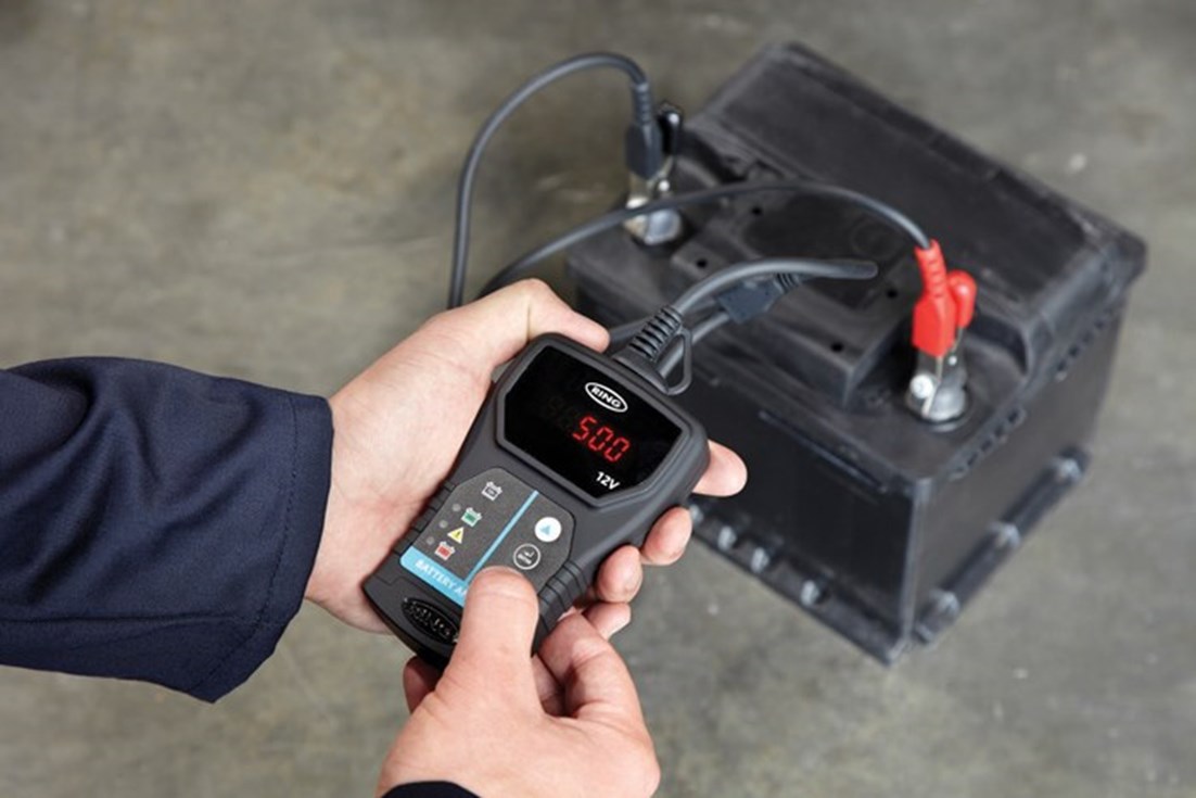 Dual Battery Switch II + Remote Control MondoCamper.it